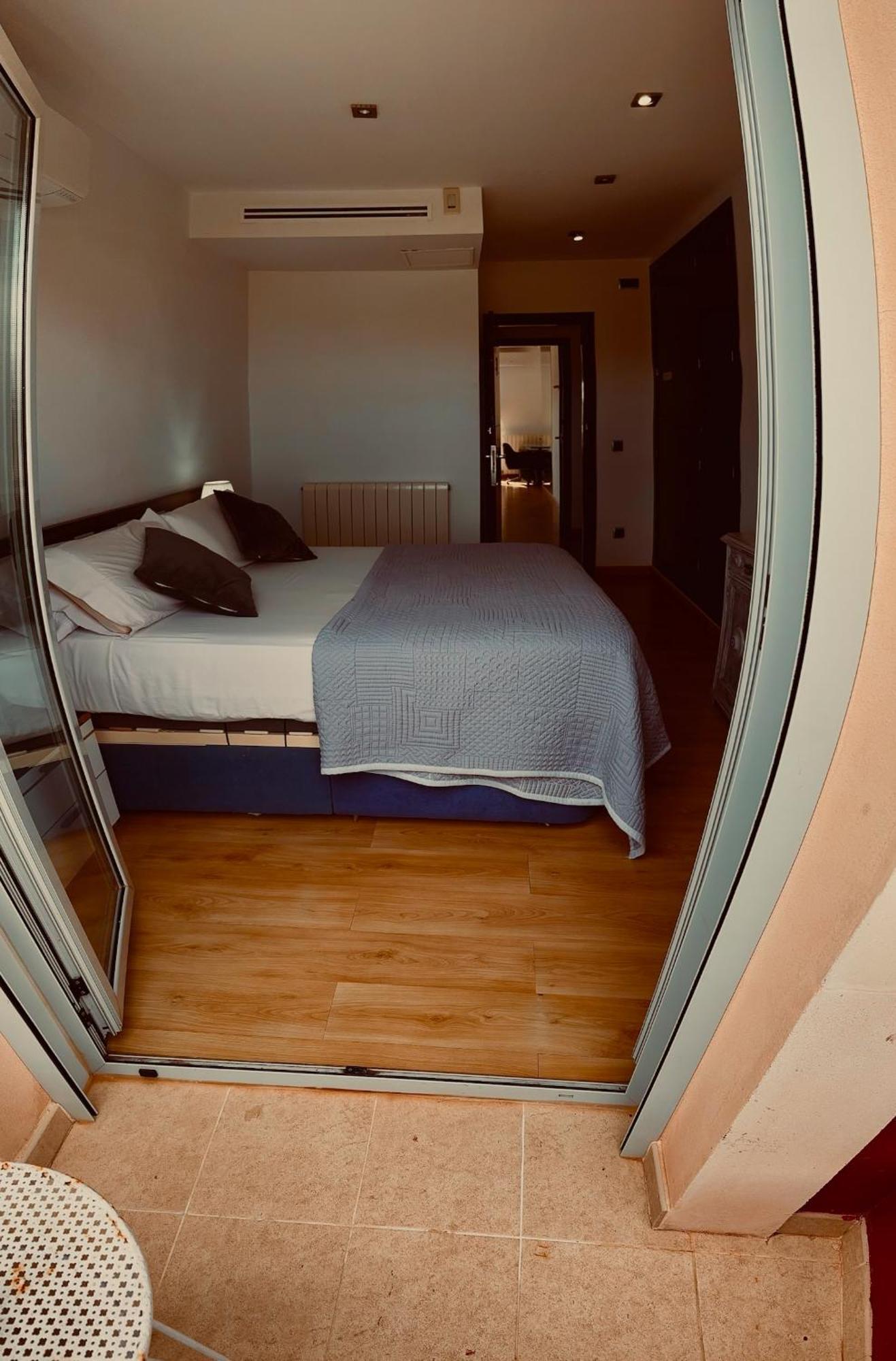 Red House Bed & Breakfast 柳奇马约尔 外观 照片